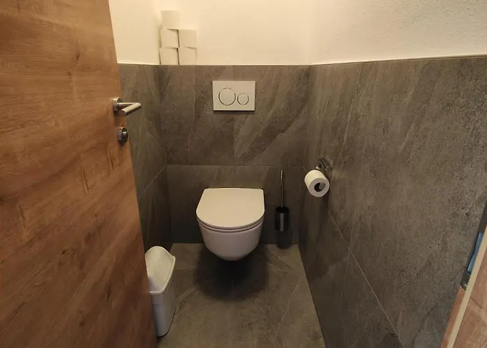 Zur Sonne * טוקס