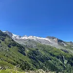 Zur Sonne * トゥクス